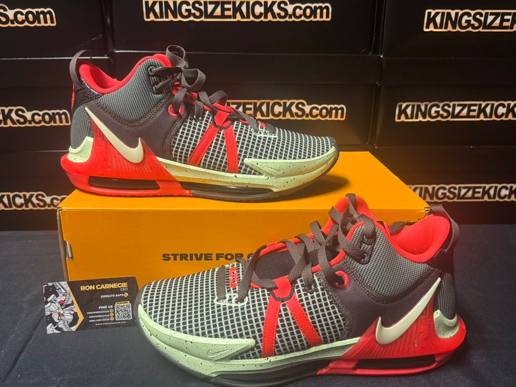 Nike Lebron BLACK/BRIGHT CRIMSON/ALLIGATOR/BARELY VOLT