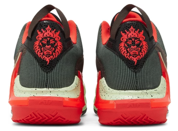 Nike Lebron BLACK/BRIGHT CRIMSON/ALLIGATOR/BARELY VOLT