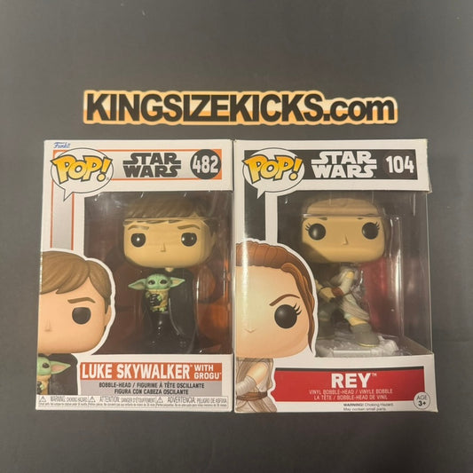 Luke Skywalker W/ Grogu (482) and REY (104) Combo