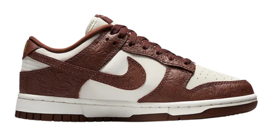 Nike Wmns Dunk Low 'Sail Metallic Gold'