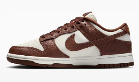 Nike Wmns Dunk Low 'Sail Metallic Gold'